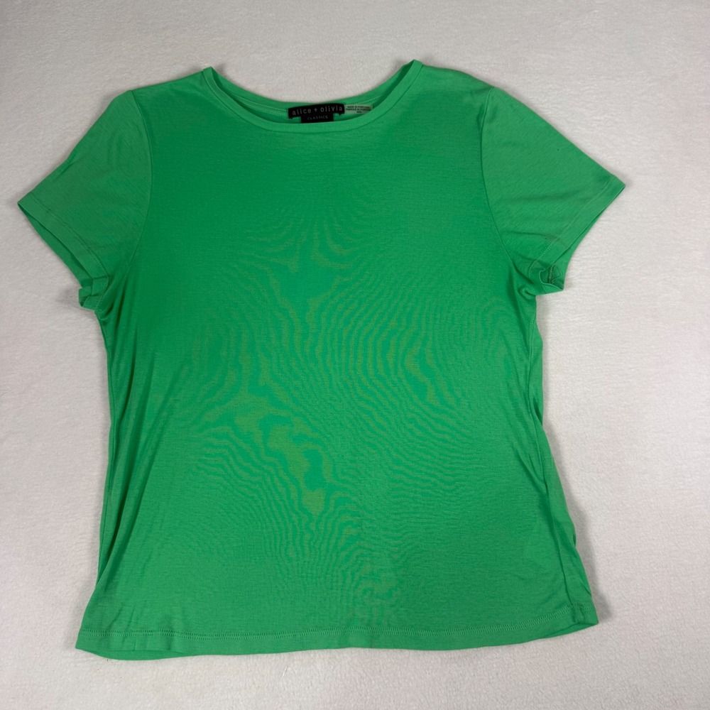 Alice + Olivia Classics Green T-Shirt Womens Medium Lyocell Cotton Casual Tee